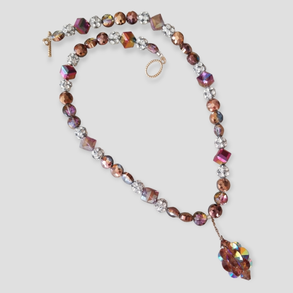 NWT Repurposed Hand Crafted Vintage Crystal Rhinestone Pendant Necklace